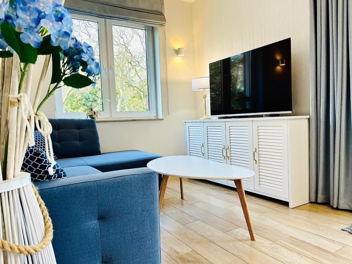 Baltic View Apartament - Dwie Sosny ウストロニエ・モルスキエ エクステリア 写真